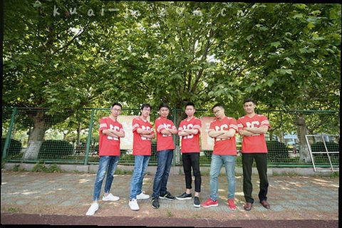 手机APP上的更新弹窗